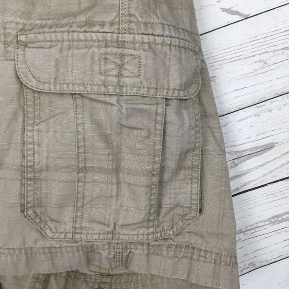 North Face Mens 36‎ Tan Plaid Cargo Shorts Cotton Blend Gusset Crotch